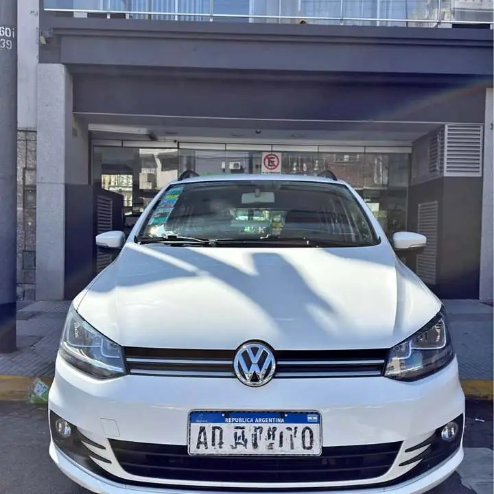Volkswagen Suran 1.6 Trendline MT 2017
