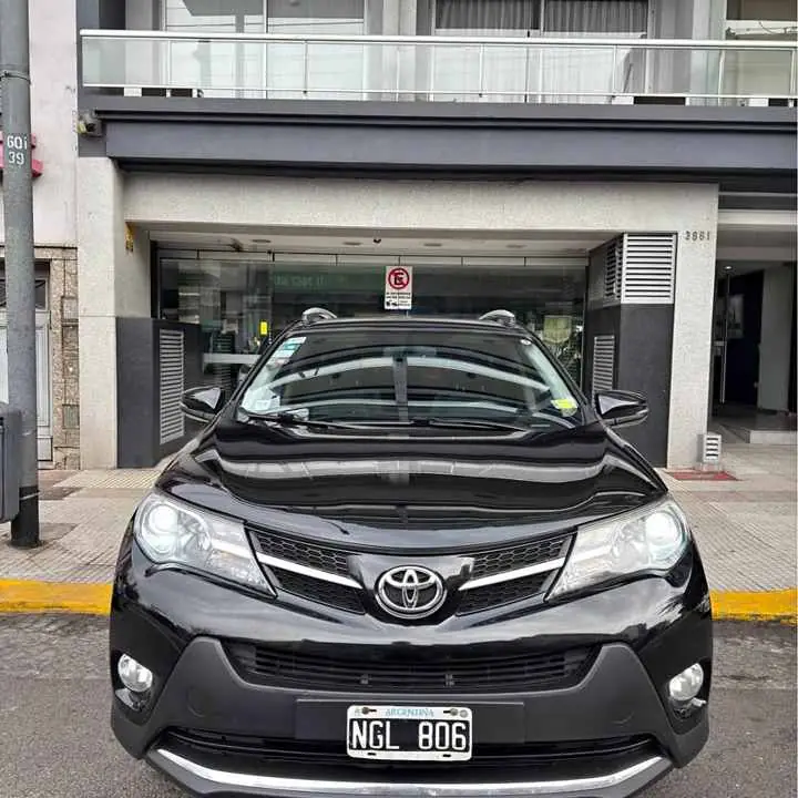 Toyota RAV 4x4 6A/T FULL 2013