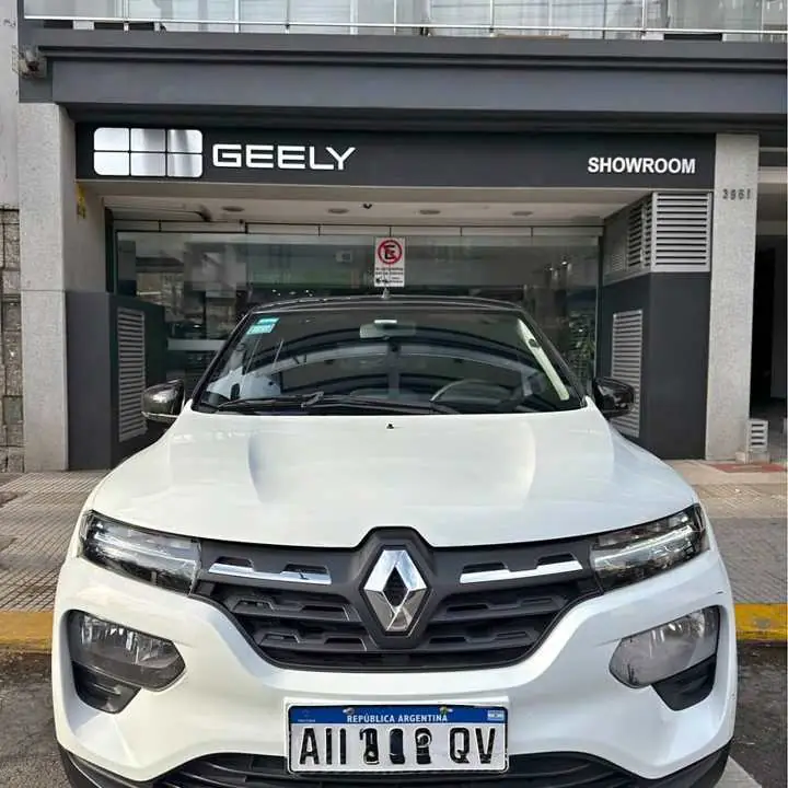 Renault Kwid 1.0 Iconic Bitono