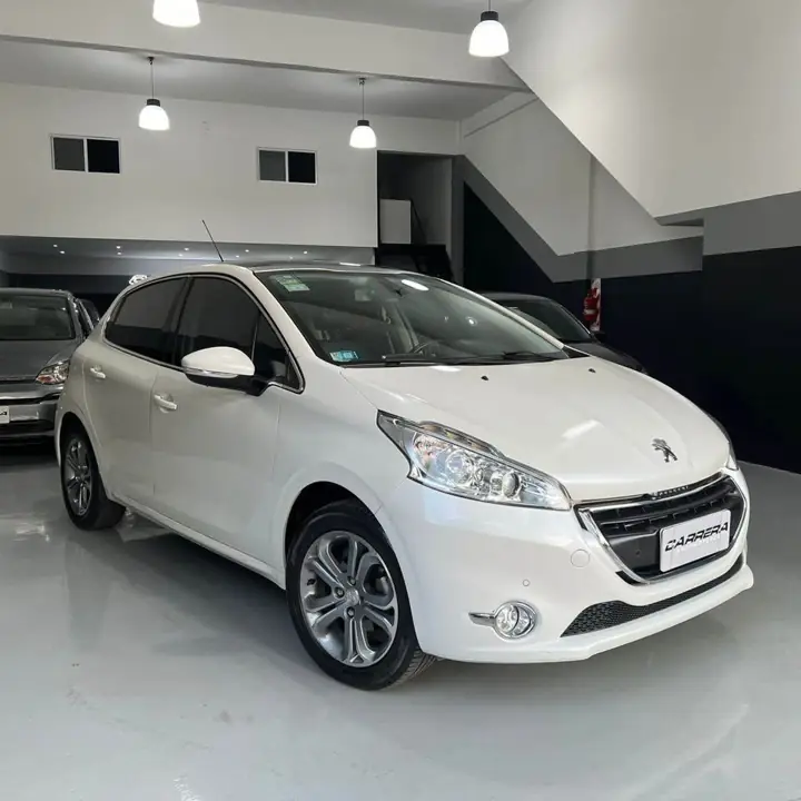 Peugeot 208 Allure pack Cuitzeo