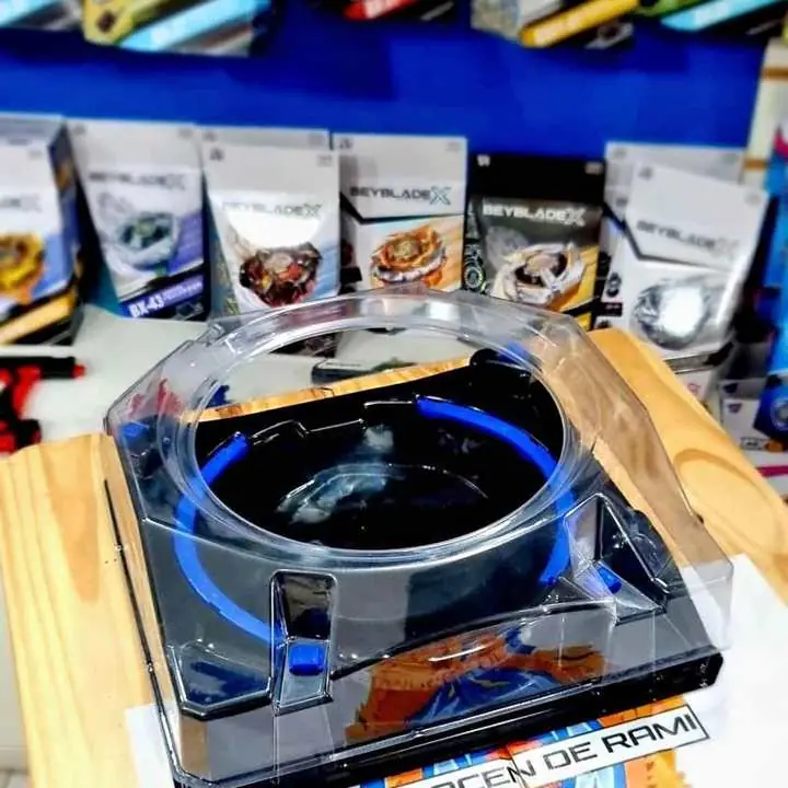 Pista beyblade X, con riel. Grande 35cm. $39990