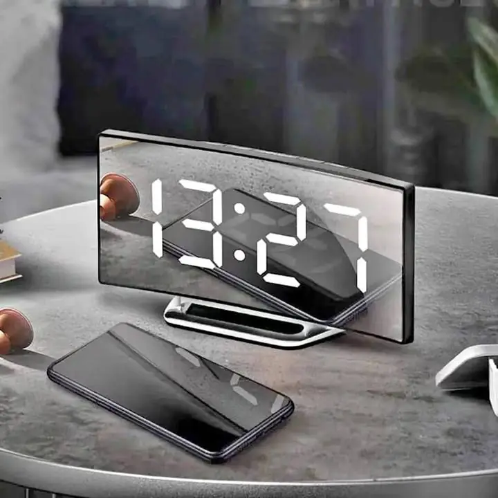 Reloj led despertador curvo moderno con envio gratis! caba