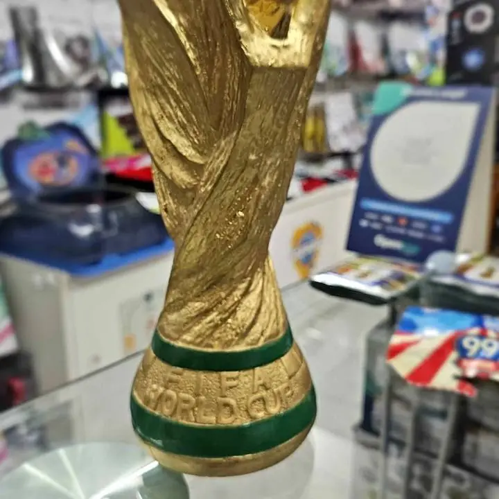 Copa del mundo yeso. Envios y retiros en local caba Villa Crespo