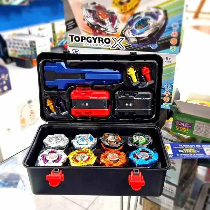 Estuche, Valija beyblade Bx x por 8 trompos de metal y dos lanzadores. ÚNICO