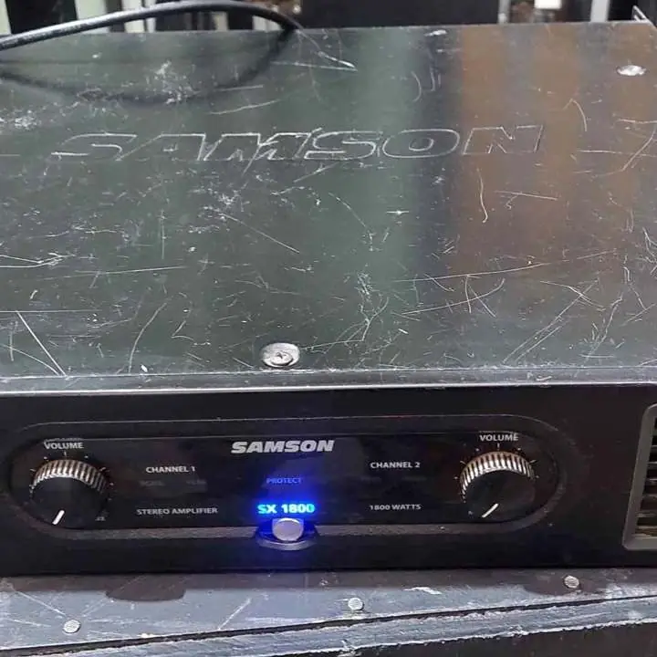 Potencia Samson sx 1800