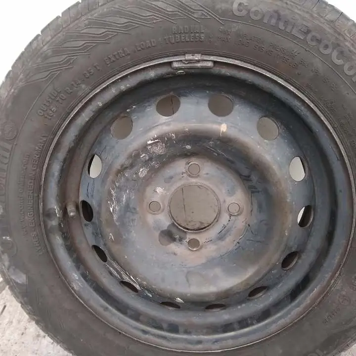Vendo rueda