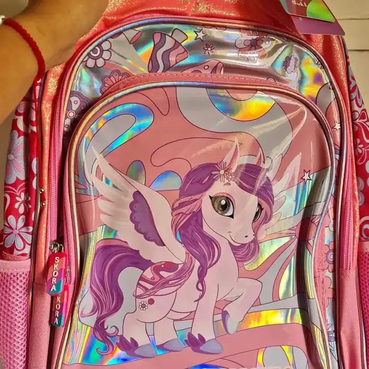 Mochila unicornio 18 PULGADAS Podes retirar por once