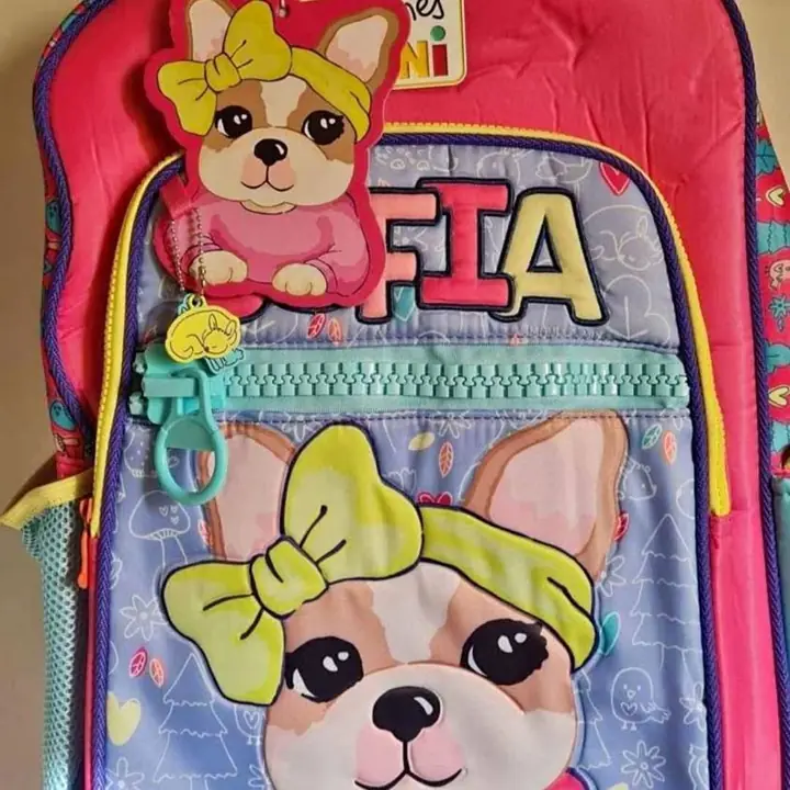 Mochila simones 18 pulgadas sofia podes retirar en once