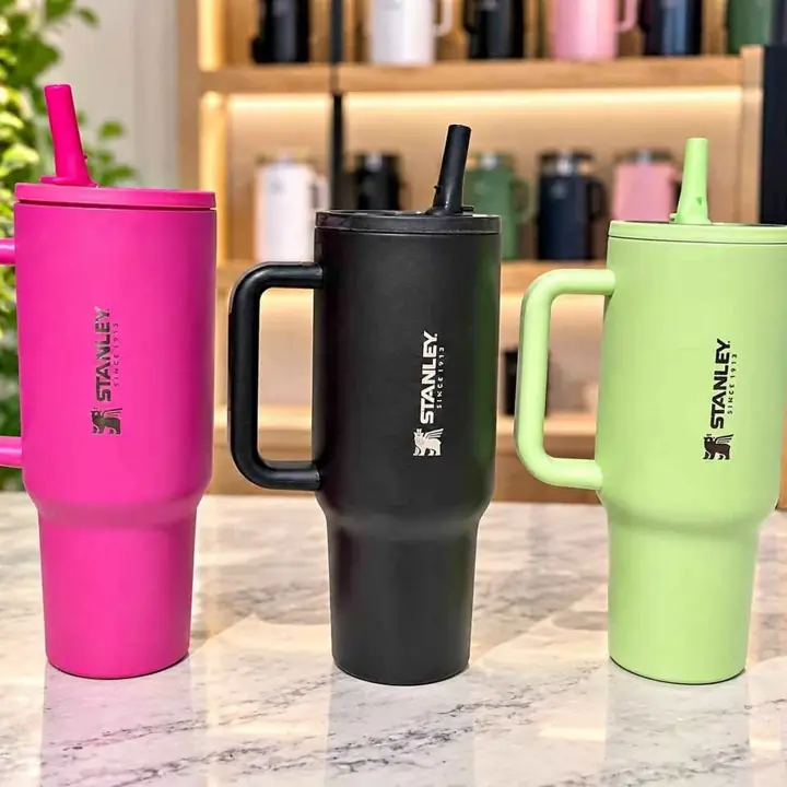 Vaso térmico antivuelco con manija y sorbete