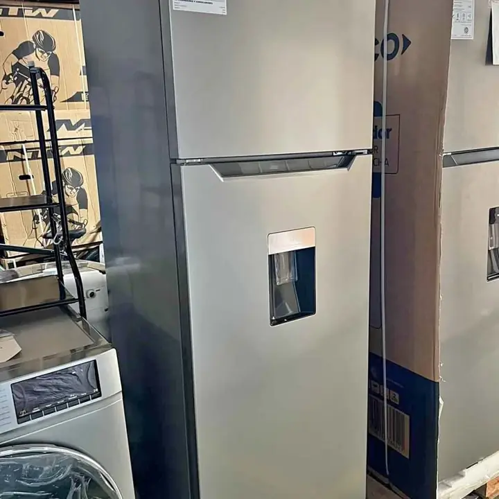 Heladera Gafa 319 lts con dispenser