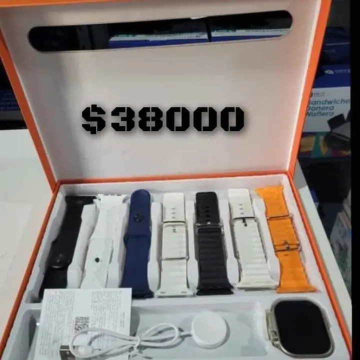Smartwatch (reloj inteligente) con accesorios