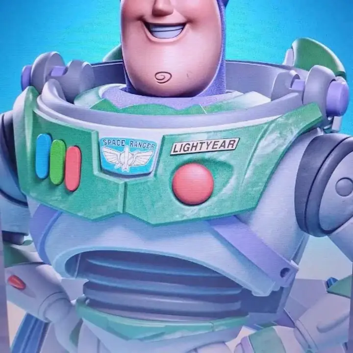 Buzz Lightyear 3D sin pintar de 50cm aprox