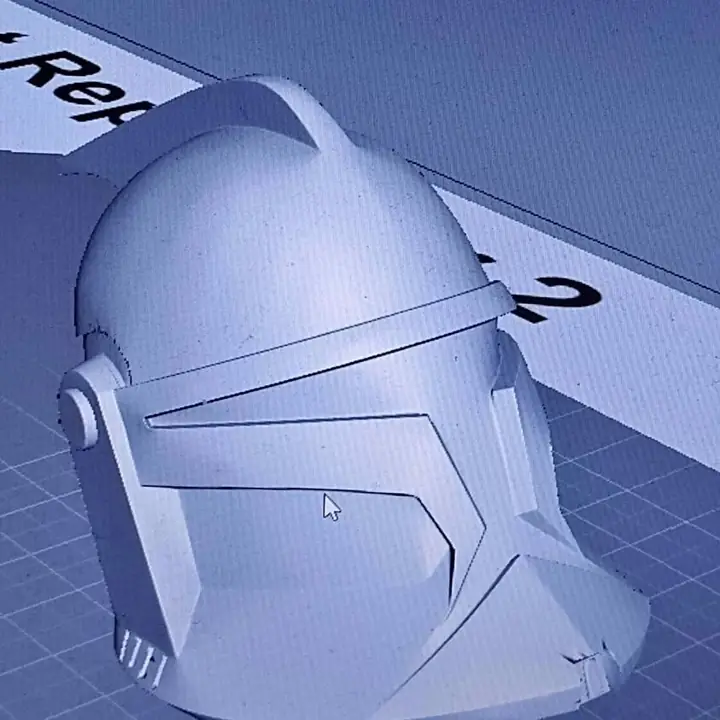 Helmet clone phase 1 y 2 sin pintar 30cm de alto