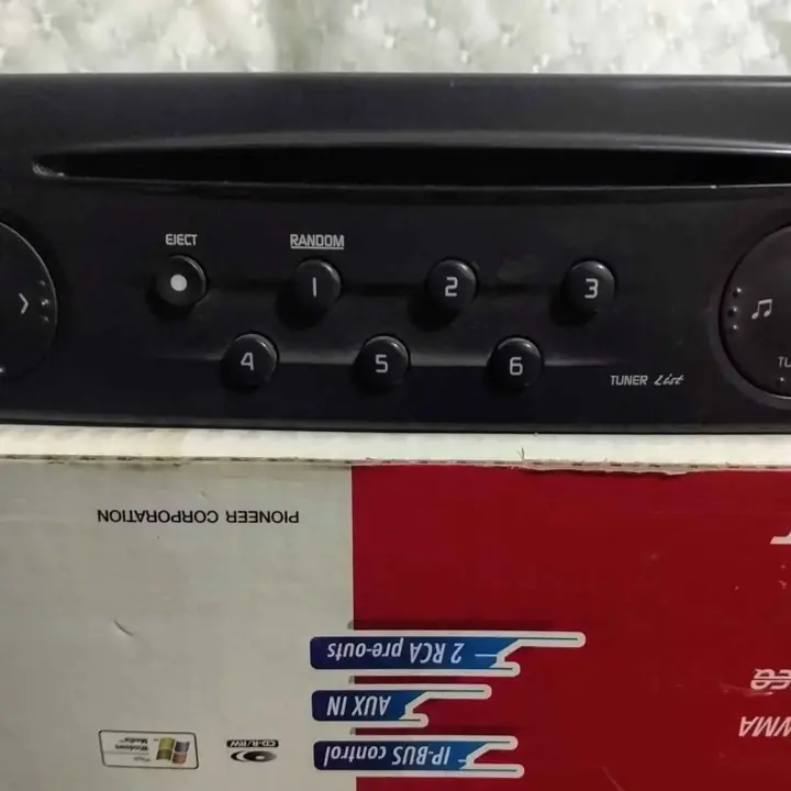Stereo original para Renault