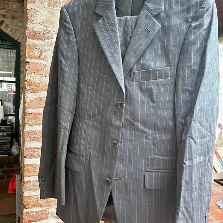 Traje de hombre