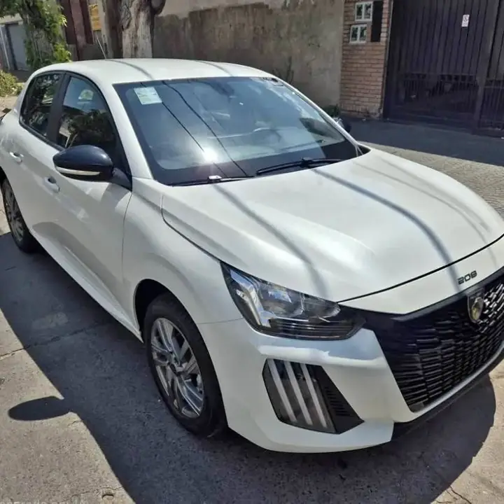 Peugeot 208 1.6 Allure At 2025 | Excelente estado