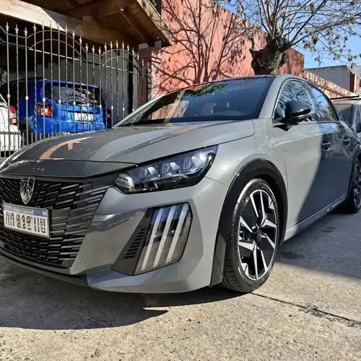 Vendo impecable Peugeot 208 1.0 T200 Gt Cvt oportunidad