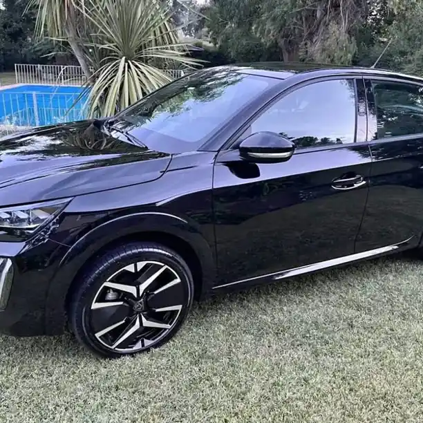 Peugeot 208 1.0T Gt 2025 | Tomo anticipo o tu usado