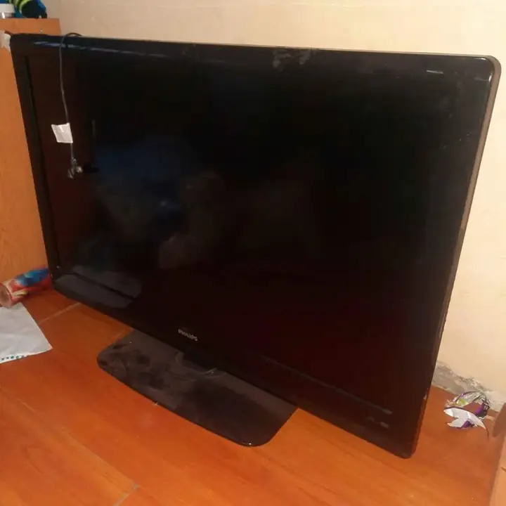 Vendo televisor LCD Impecable