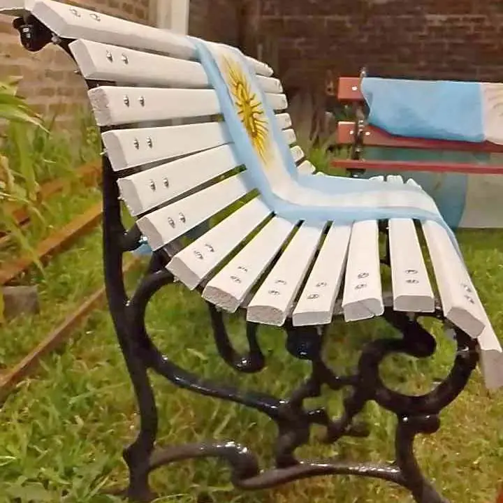 Unidades de fabrica! Últimas ofertas. Juegos de jardin. Banco 1.5m blanco 240mil