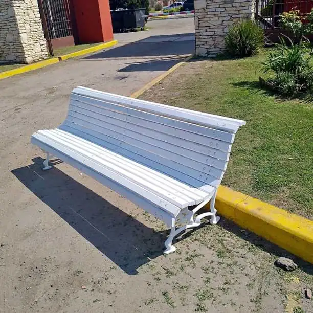 Bancos Estilo ingles, pérgolas, gazebos, maceteros, mesas, faroles. Todo en decoración