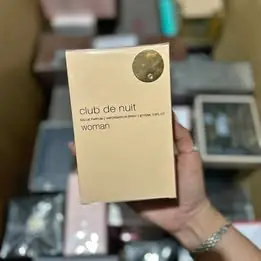 Club de nuit woman