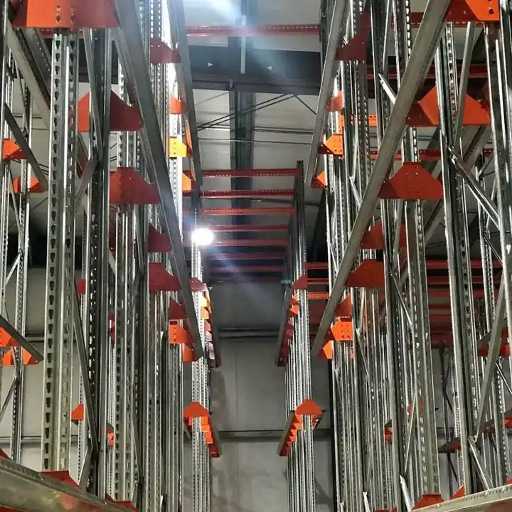 Racks penetrables