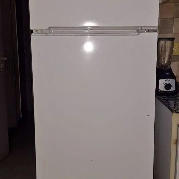 Heladera 320 litros