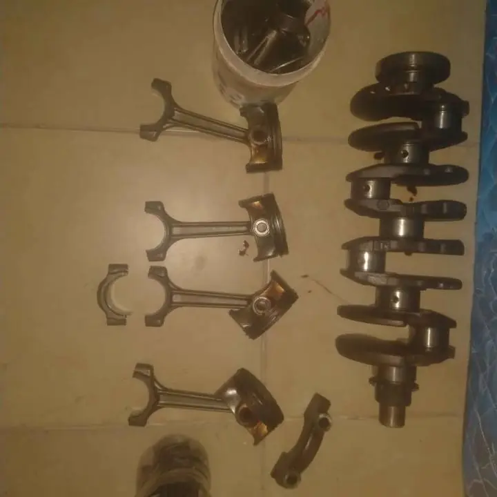 Cigueñal de Peugeot 208 1.6 año 2017