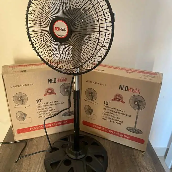 Ventilador Neohogar - altura ajustable + 3 velocidades + fijo o rotativo