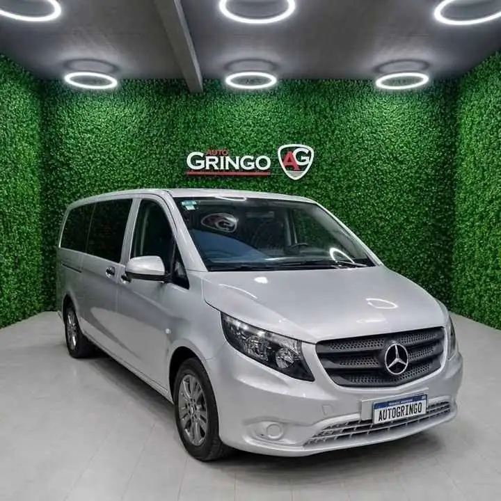 2017 Mercedes Benz VITO 1.6 Cdi furgon mixto 8 Asientos