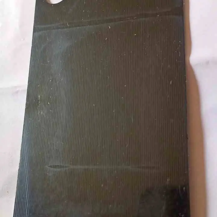 Samsung A07 TAPA (sacada de equipo detalles a la vista)