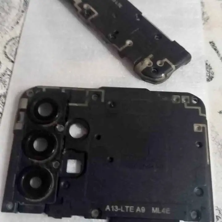 Samsung A13 tapa de placa y altavoz, cubre cámaras (no se venden x separado