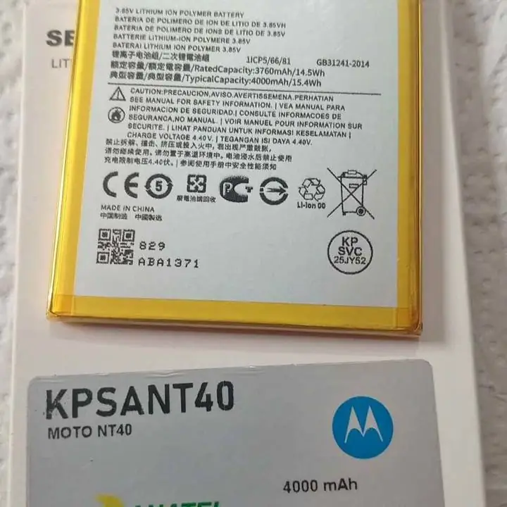 Bateria moto E20 NT40 nueva sin uso (garantia 30 dias)