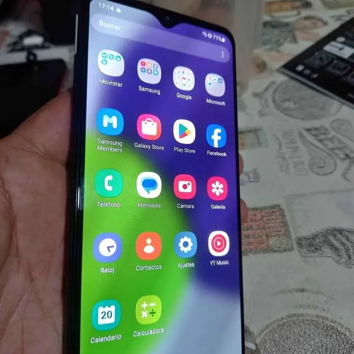 Samsung A22 4g libre 128 gb templado colocado