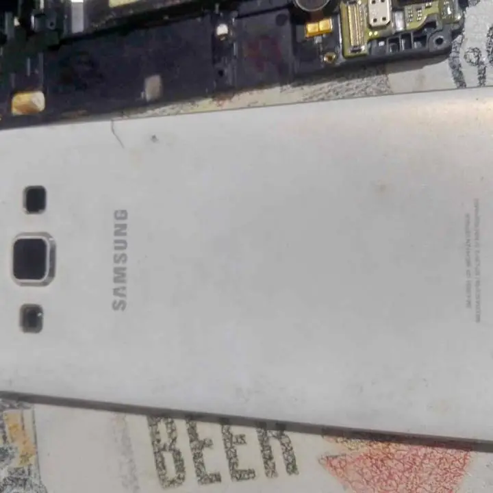 Samsung A300 (A3) carcasa chasis Flex carga, retroceso Flex encendido cubre camaras