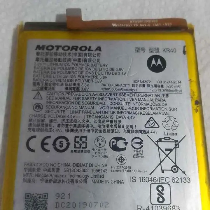 Moto one action bateria KR40 original