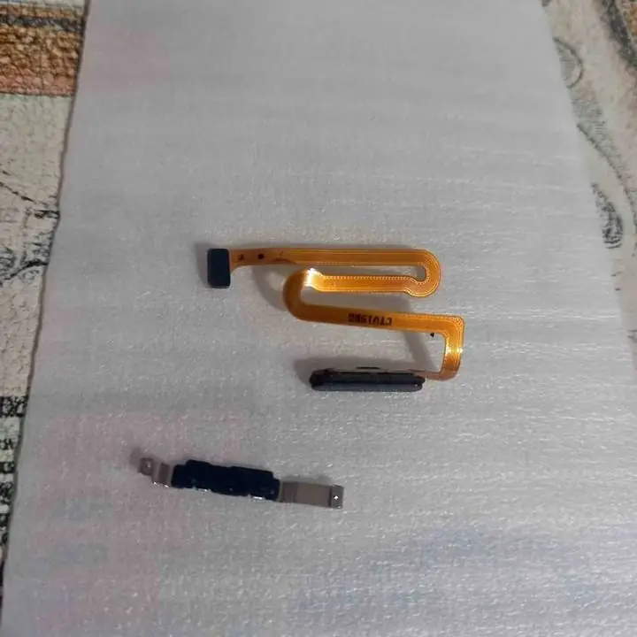 Samsung A12 flex huella + botón + traba