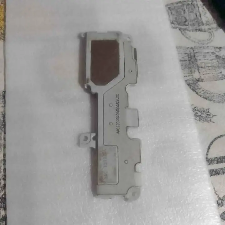 Huawei Y6 tapa y altavoz