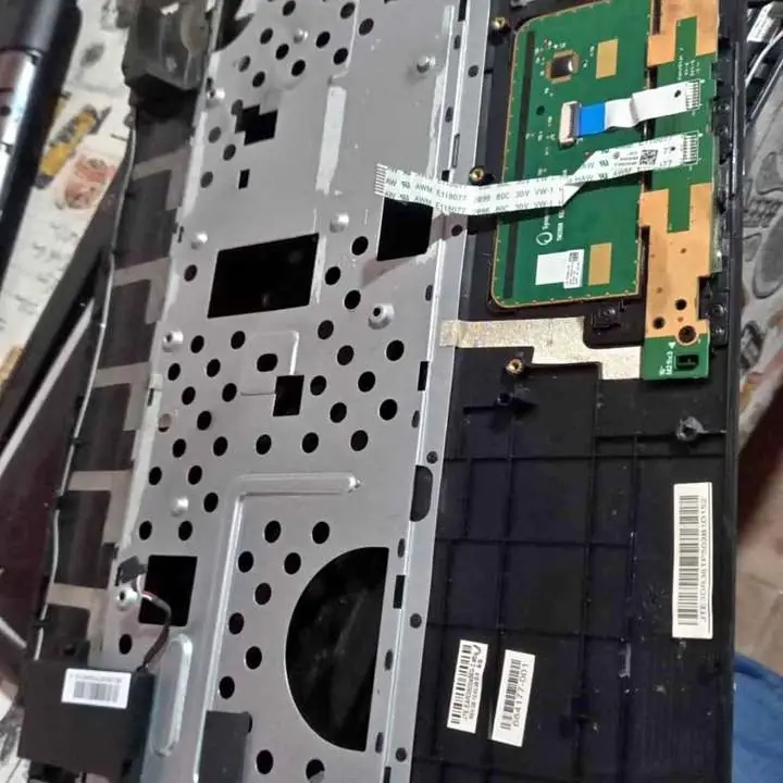 HP pavilion G6 iPad (mause) tapa frontal, chasis