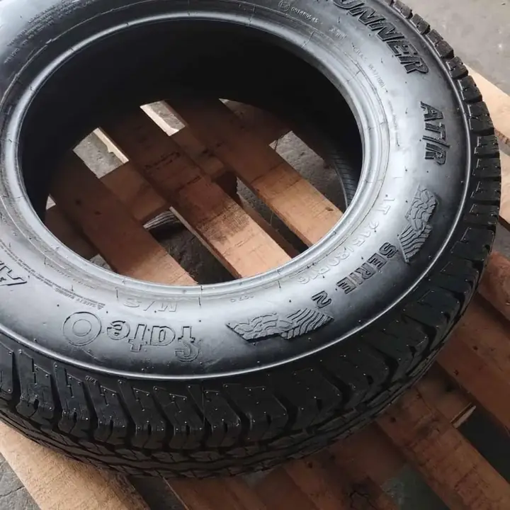 Cubierta 215/80/16 all terrain marca fate