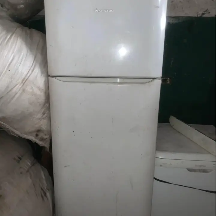 Heladera aristón sin funcionar