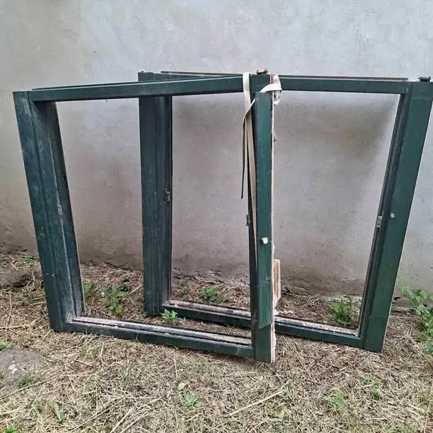 Oportunidad Remato 2 juegos de ventana completas, con reja, y persiana. sin detalles