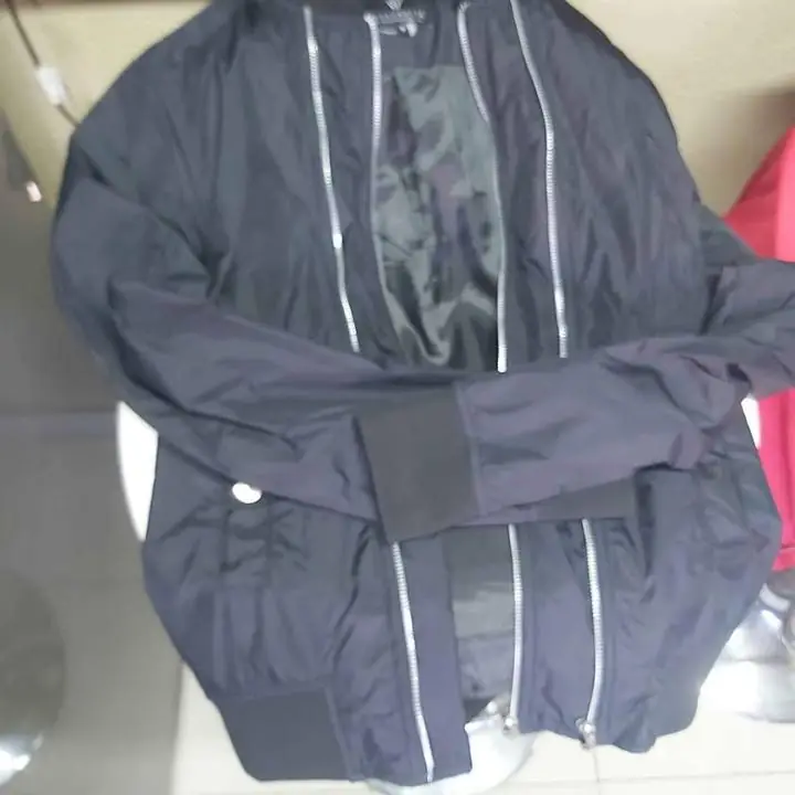 Campera Farenheite nueva Oportunidad