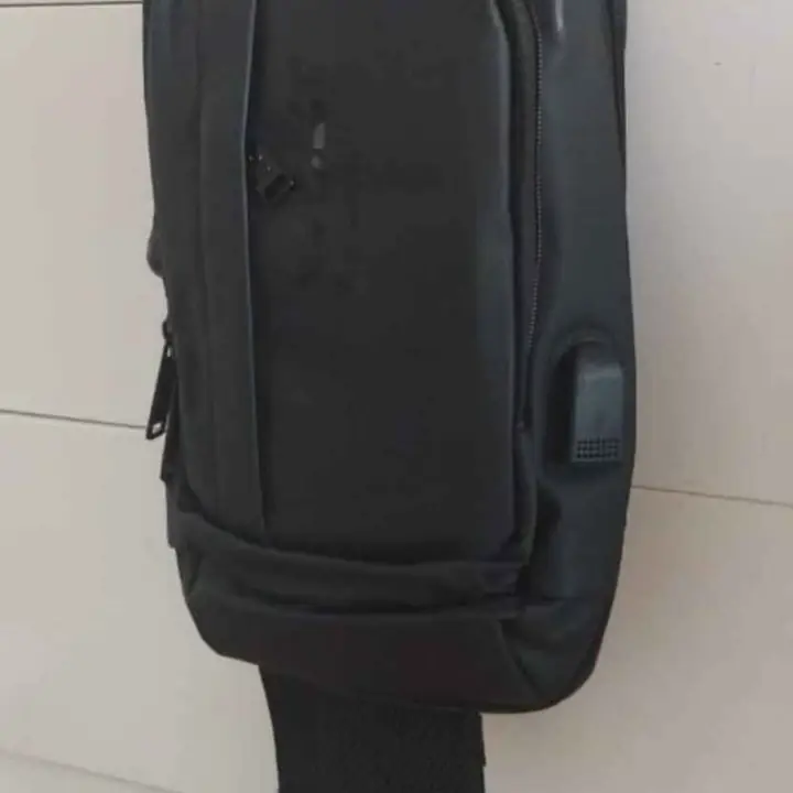 Morrales& bolsos de hombre. New collection abril 2025