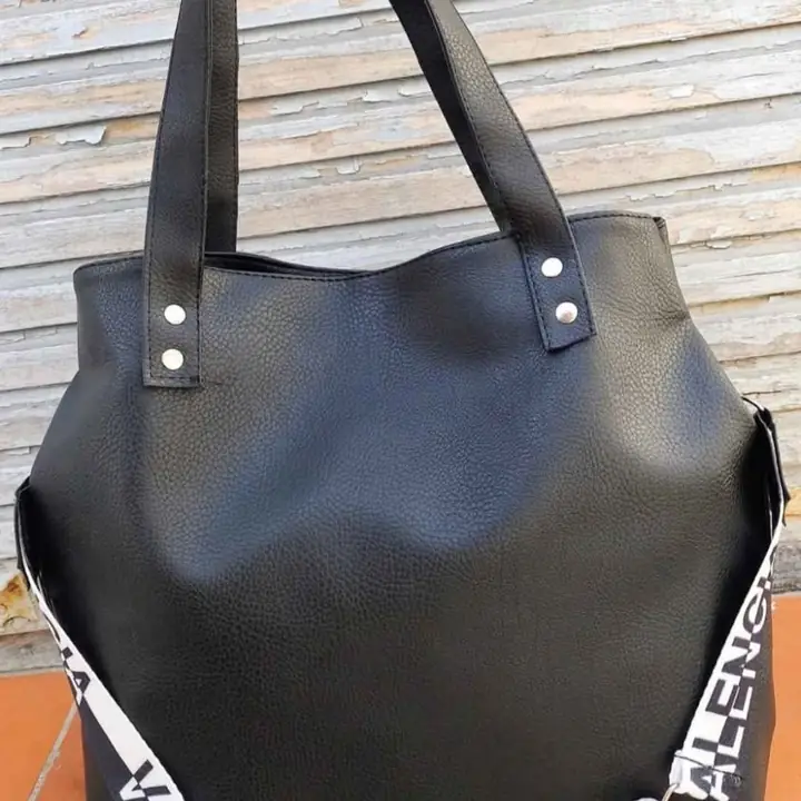 Carteras urbanas. Navidad 2024. Lunes 23/12/24