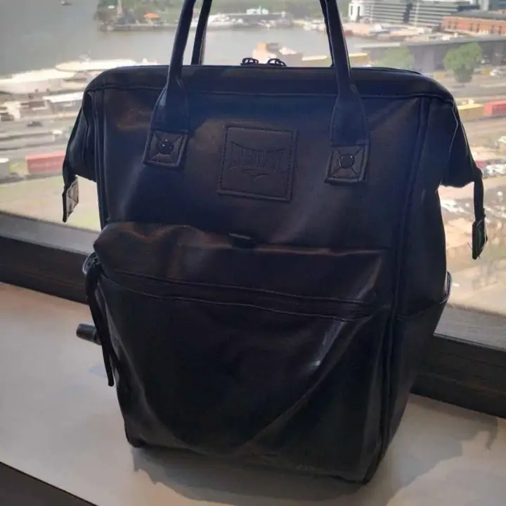 Mochilas Boca de pez everlast.SS25