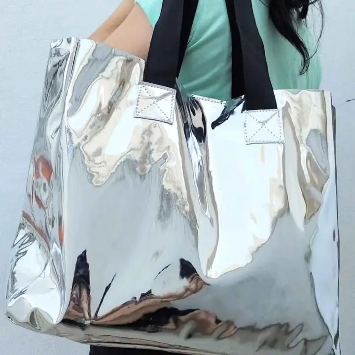 Bolsos y carteras. Navidad 24