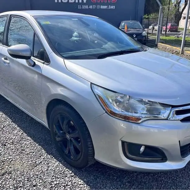 Citroën C4 Lounge 2015 1.6 Turbo Automático 6ta