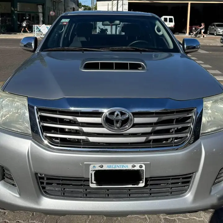 Toyota hilux SRV